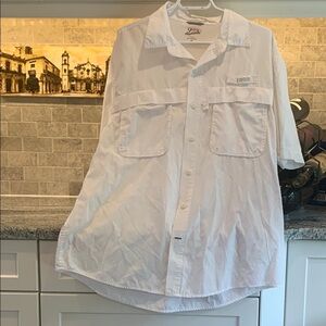 Izod Surfcaster White Casual Button Down Shirt Classic Cotton